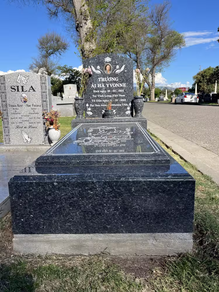 Tombstone 10